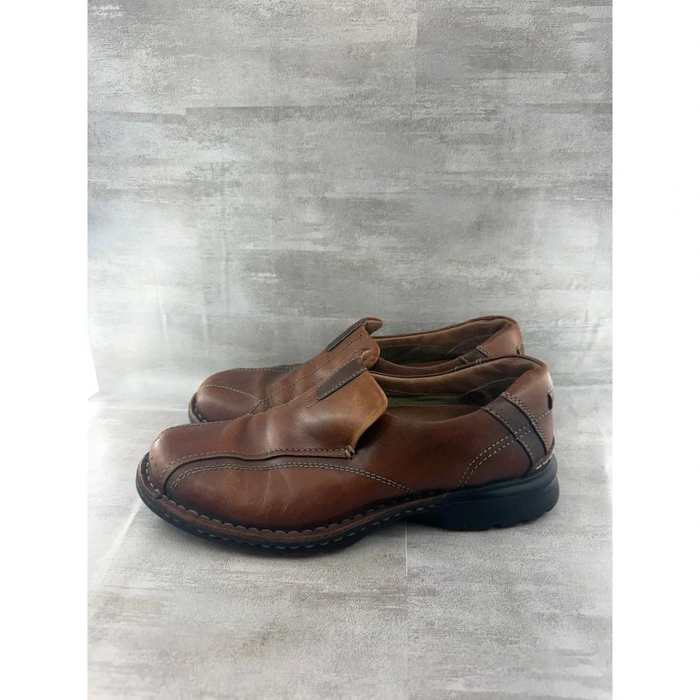 Clarks men slip